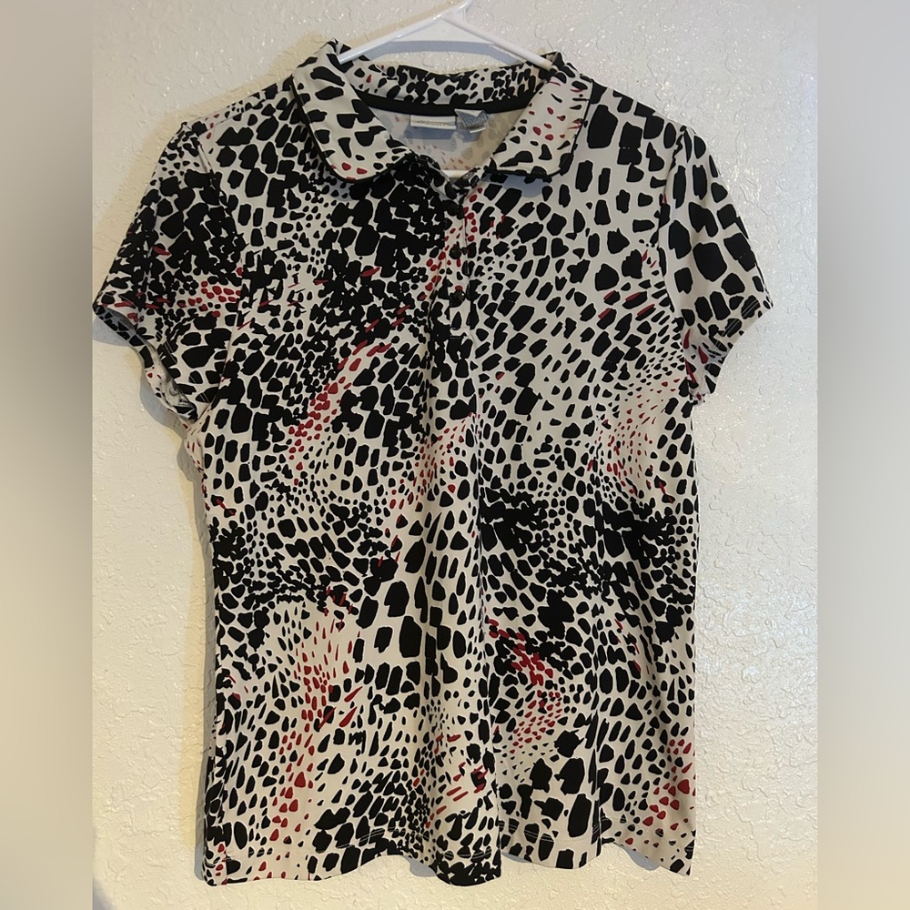 Zenergy Golf by Chico’s, Size 1 Athletic Shirt. Animal print, white, black, red.